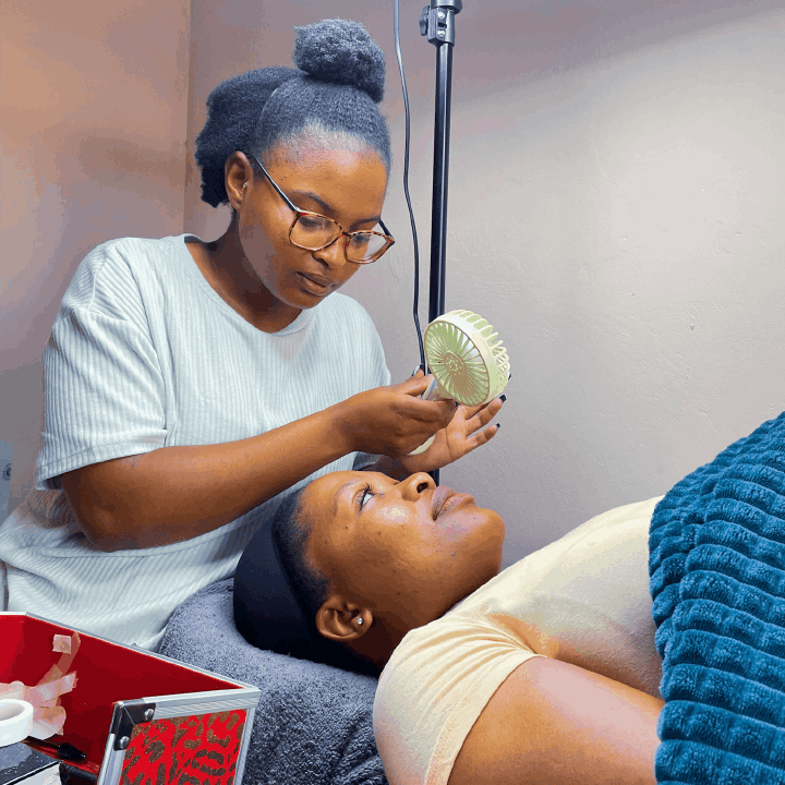 Eyeconic Beauty House